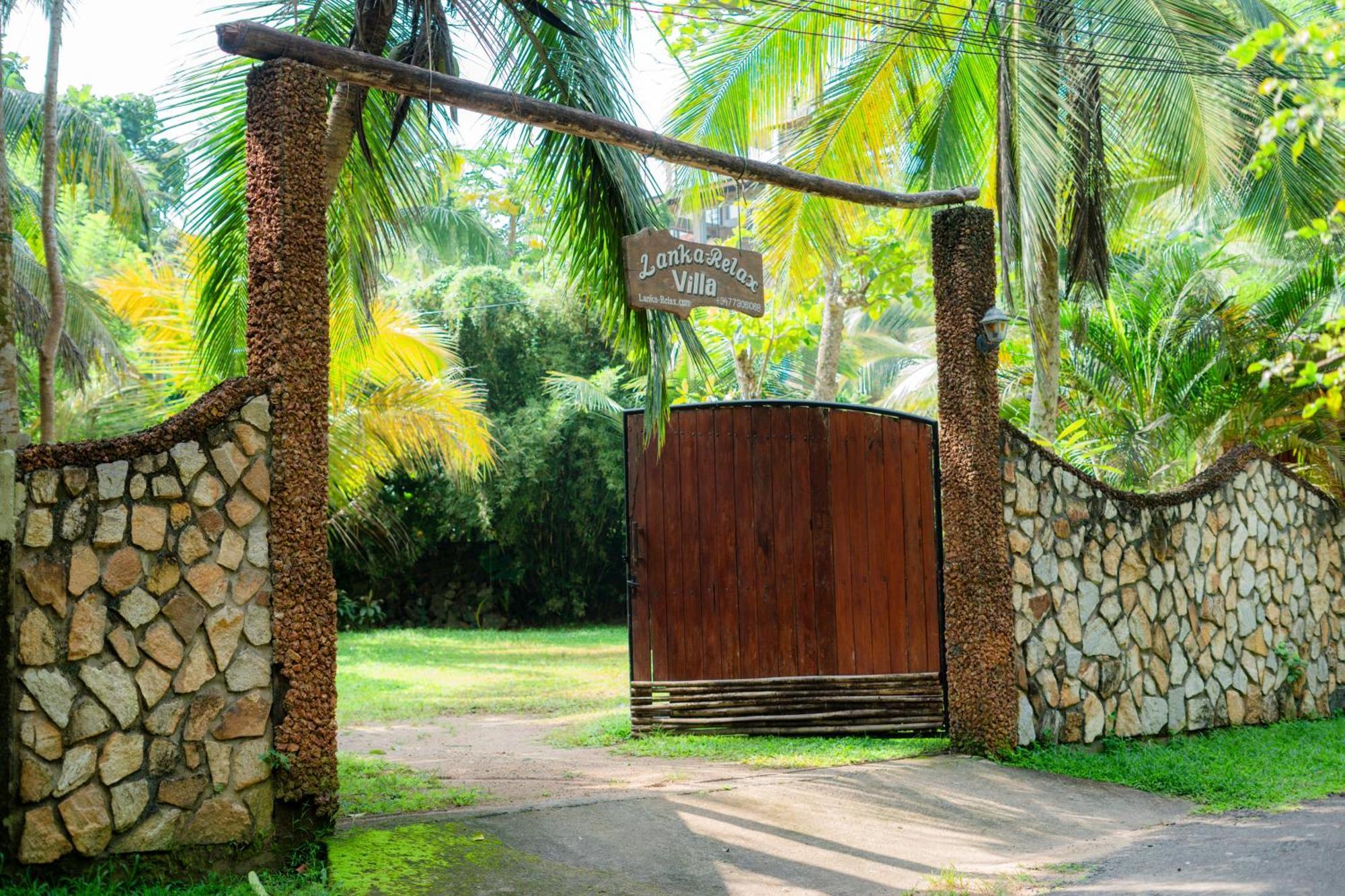 Villa Lanka Relax Хиккадува Экстерьер фото